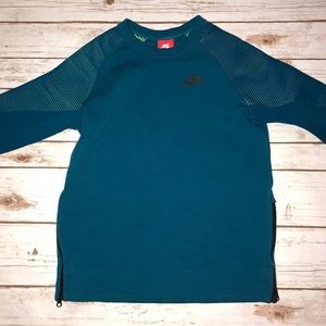 Women’s Nike Tech Fleece Sweatshirt